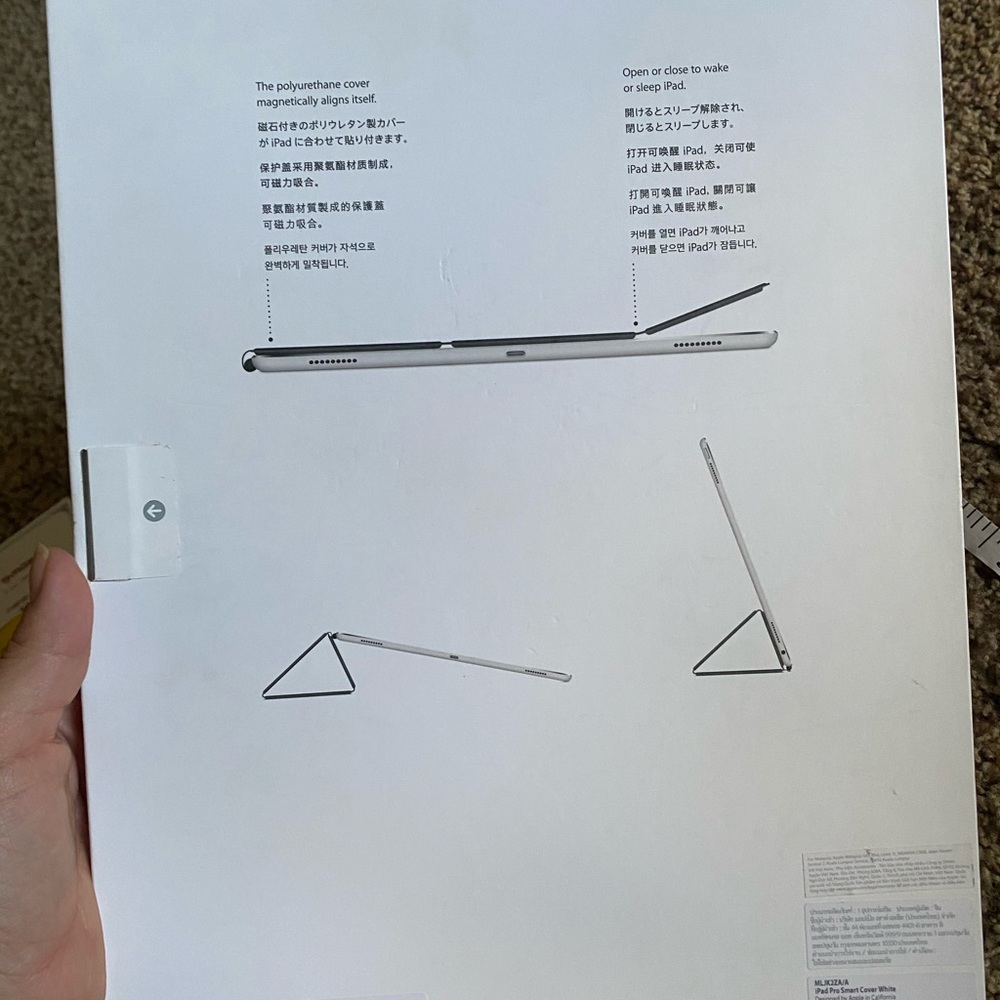 iPad Pro Smart Cover - Picture 3 of 4
